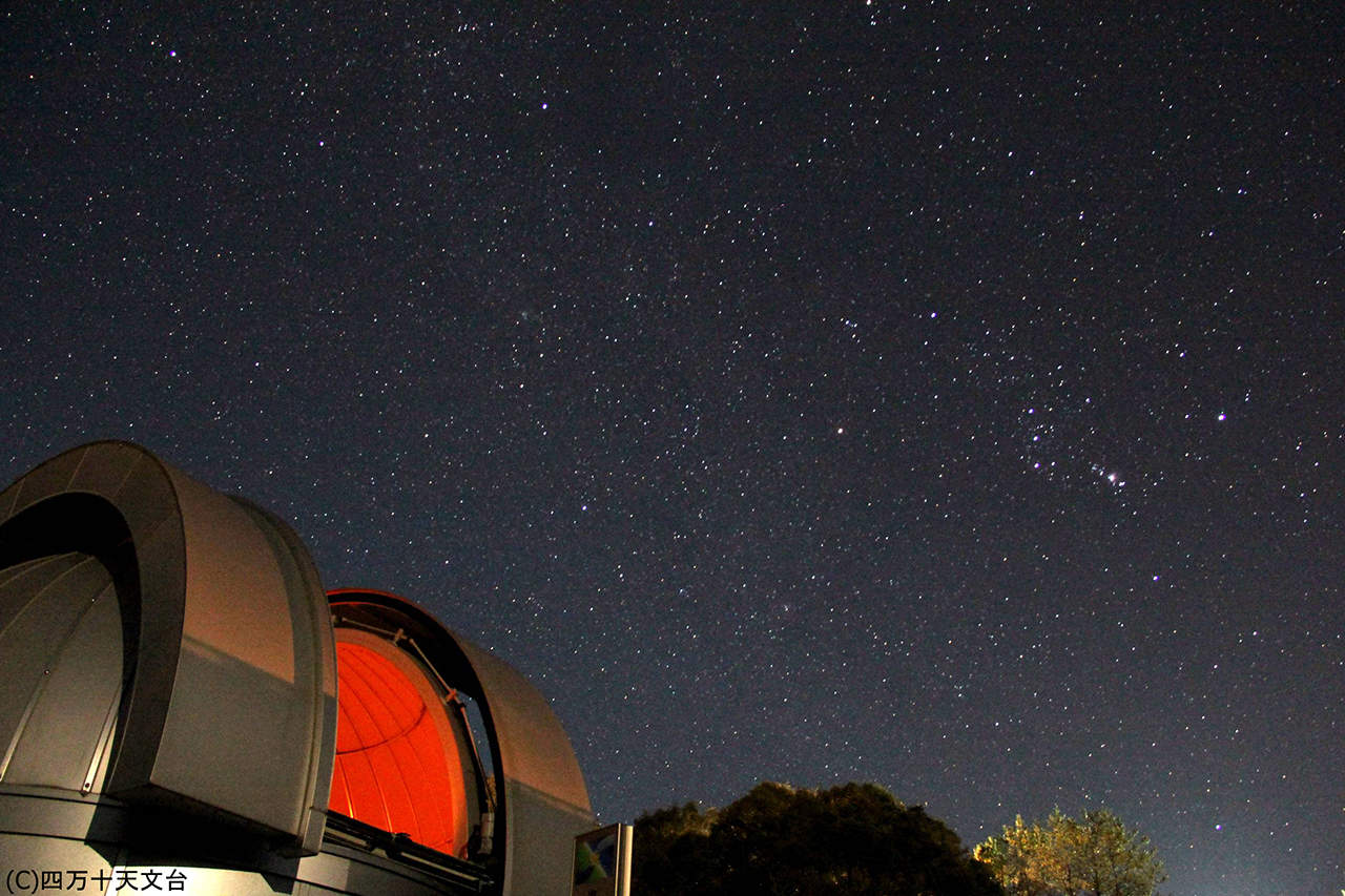 天文台とオリオン座_20161206_k_c